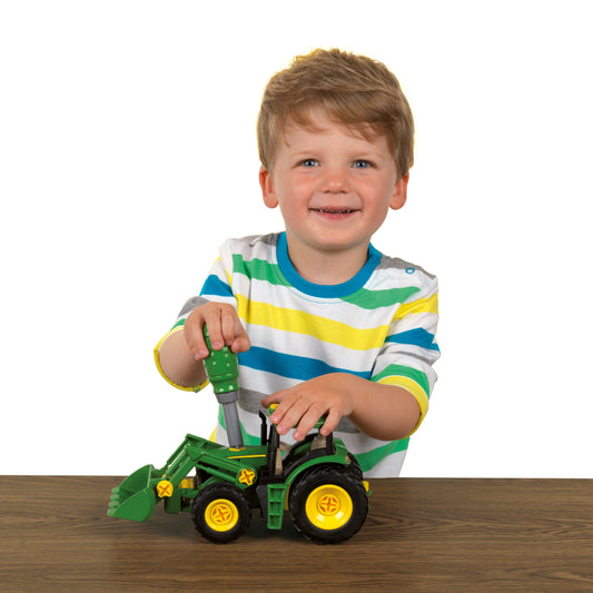 Traktor mit Transporter, 1:24