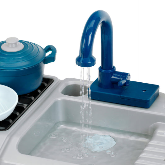 Spüle mit Wasserfunktion und Kochfeld