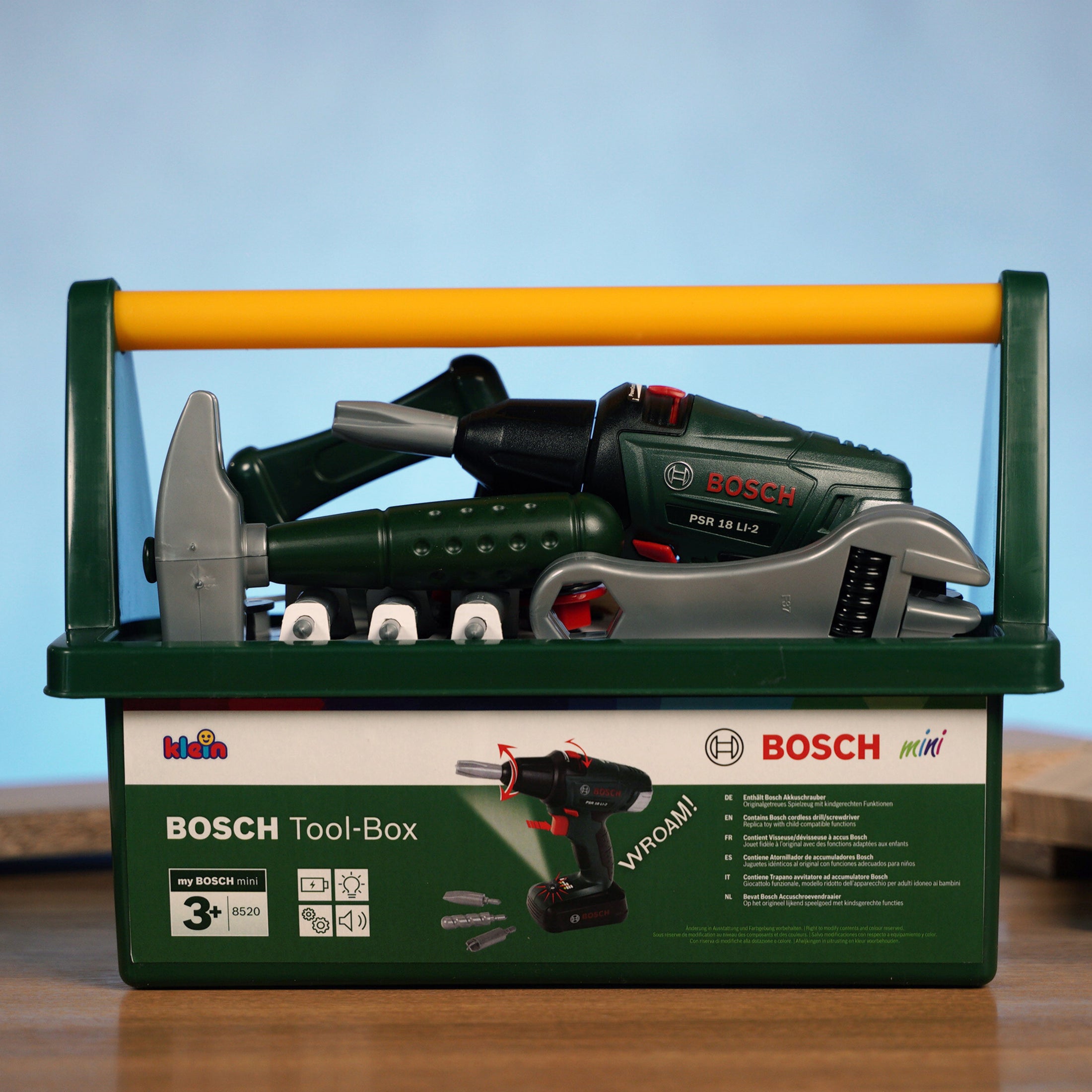 Werkzeugbox mit Akkuschrauber